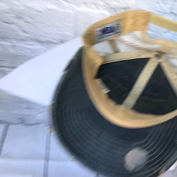 NBA LA Lakers Championship Hat - Picture 4 of 7